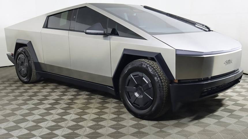 2024 Tesla Cybertruck - Images - 55