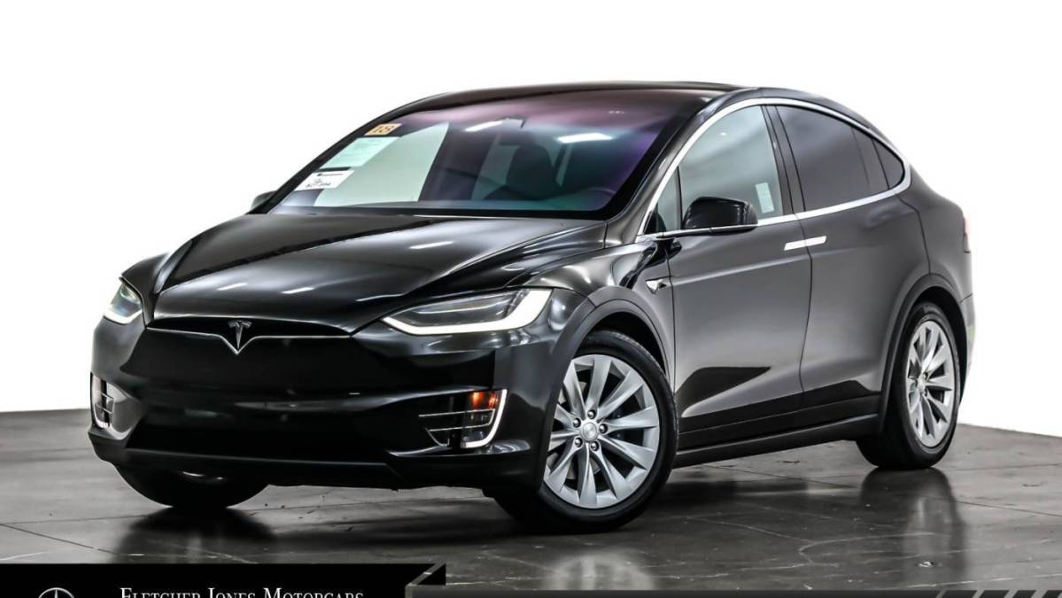 2018 Tesla Model X 5YJXCBE26JF142898