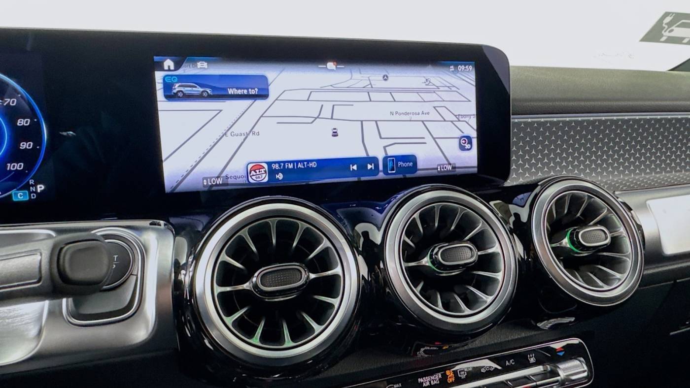 2025 Mercedes EQB W1N9M0CB1SN111096