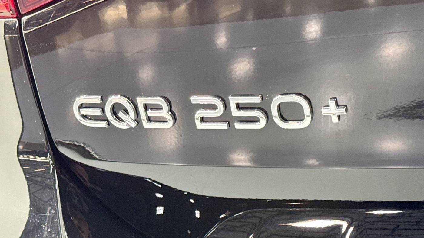 2025 Mercedes EQB W1N9M0CB1SN111096