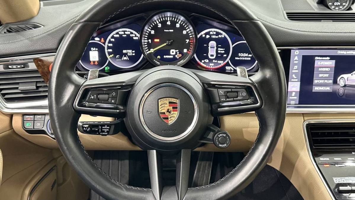 2021 Porsche Panamera - Images - 46