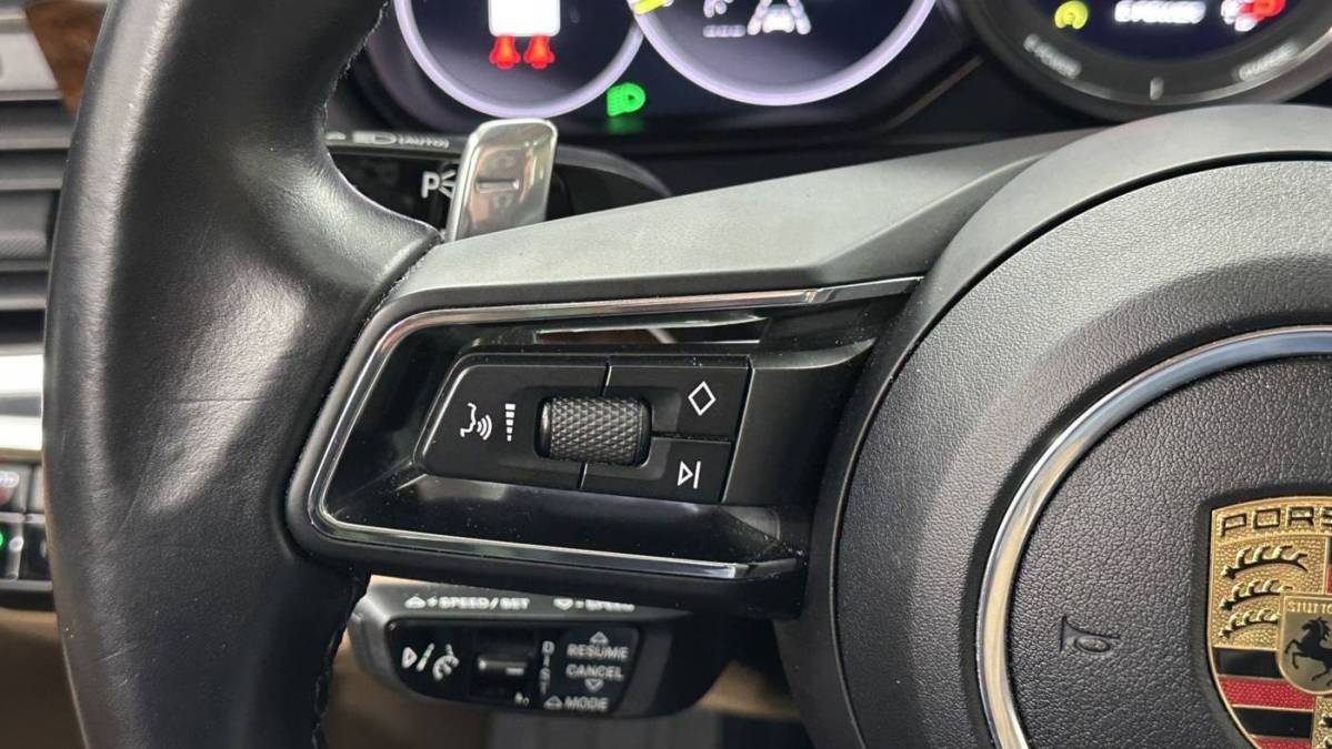 2021 Porsche Panamera - Images - 47
