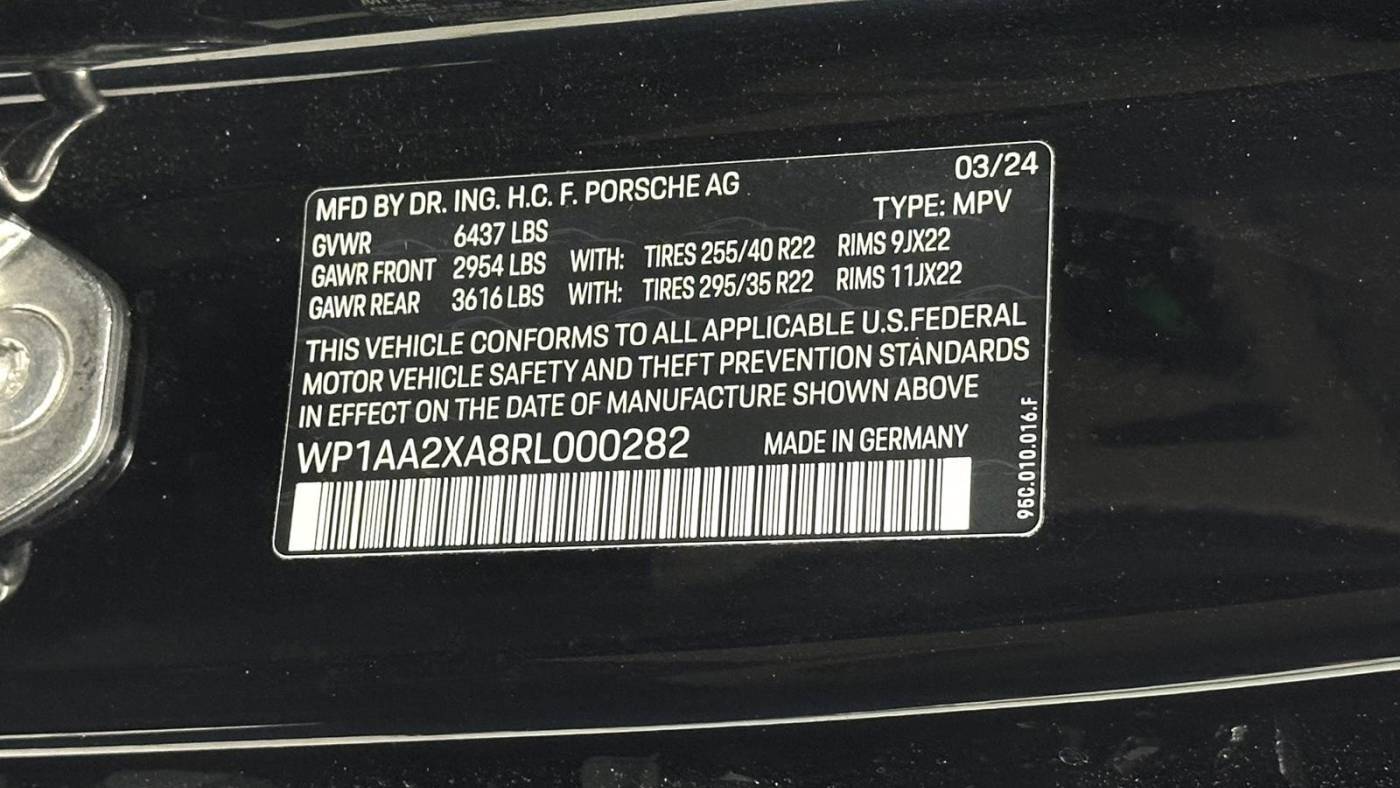 2024 Porsche Macan Electric WP1AA2XA8RL000282