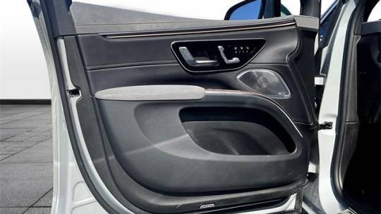 2023 Mercedes EQS SUV 4JGDM4EB3PA014398