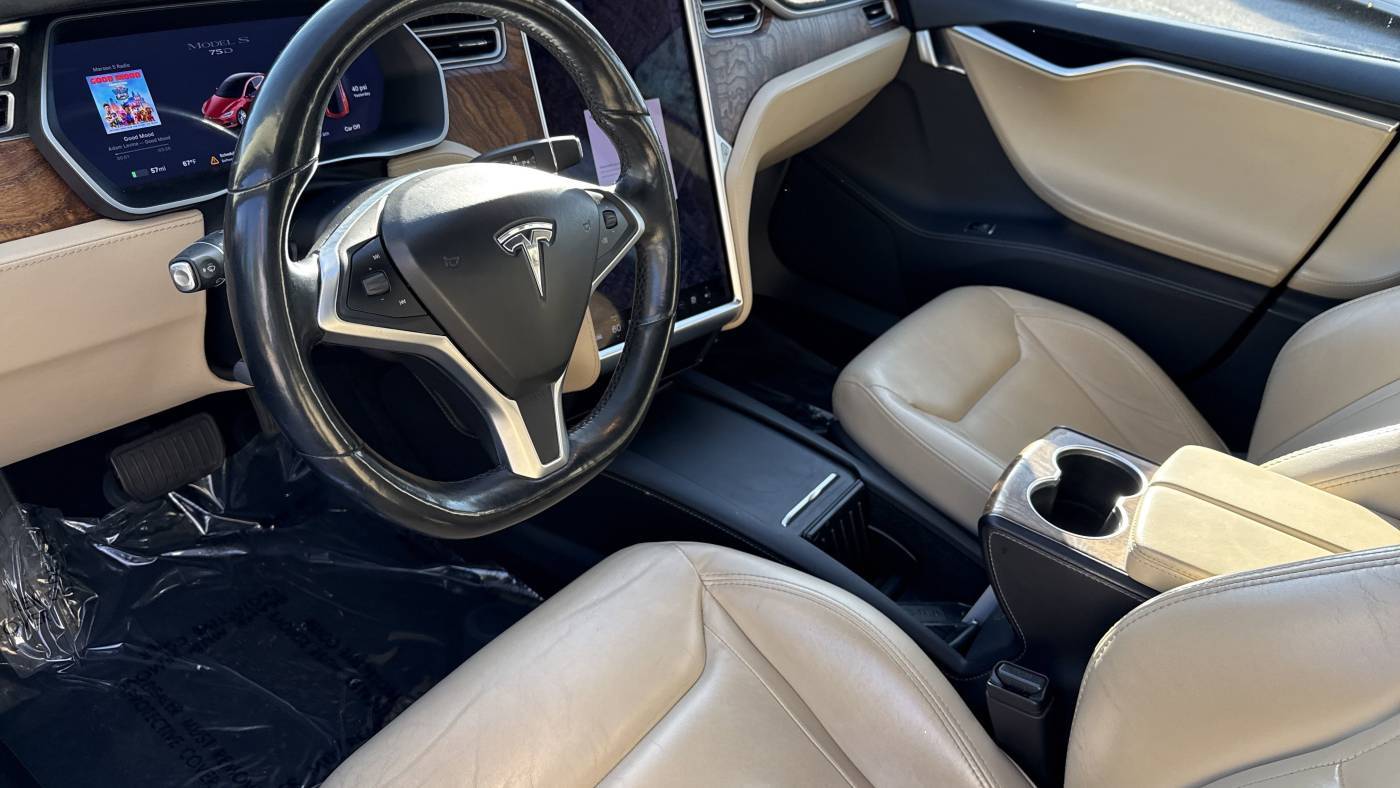 2016 Tesla Model S 5YJSA1E2XGF167970