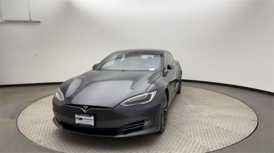 2018 Tesla Model S 5YJSA1E21JF282173