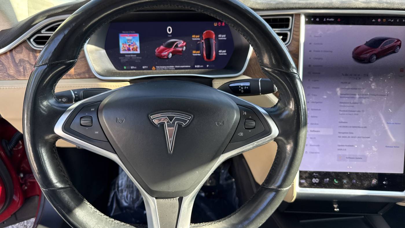 2016 Tesla Model S 5YJSA1E2XGF167970