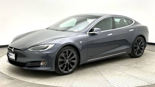 2018 Tesla Model S 5YJSA1E21JF282173