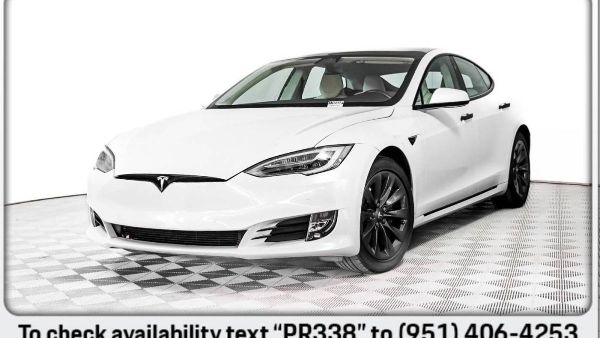 2018 Tesla Model S 5YJSA1E21JF295487