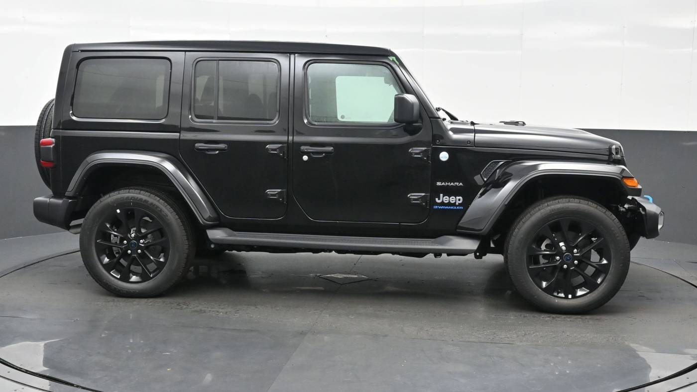 2024 Jeep Wrangler 1C4RJXP6XRW370082