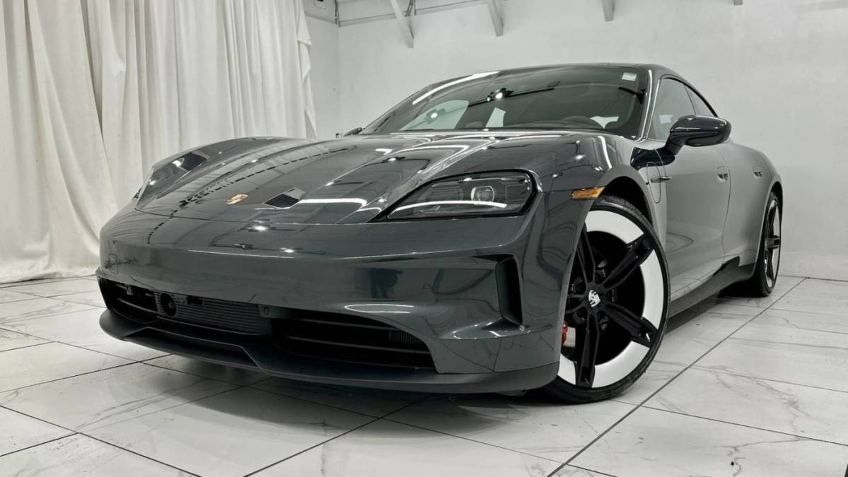 2025 Porsche Taycan - Images - 6