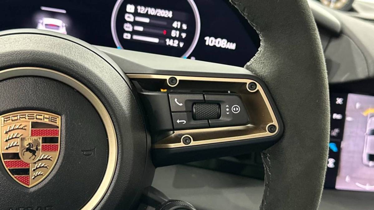 2025 Porsche Taycan - Images - 43