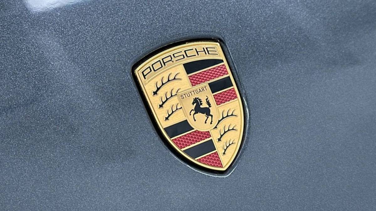 2025 Porsche Taycan - Images - 57