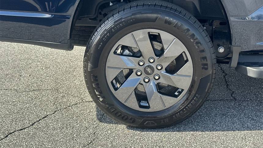 2024 Ford F-150 Lightning 1FTVW3LK5RWG10649