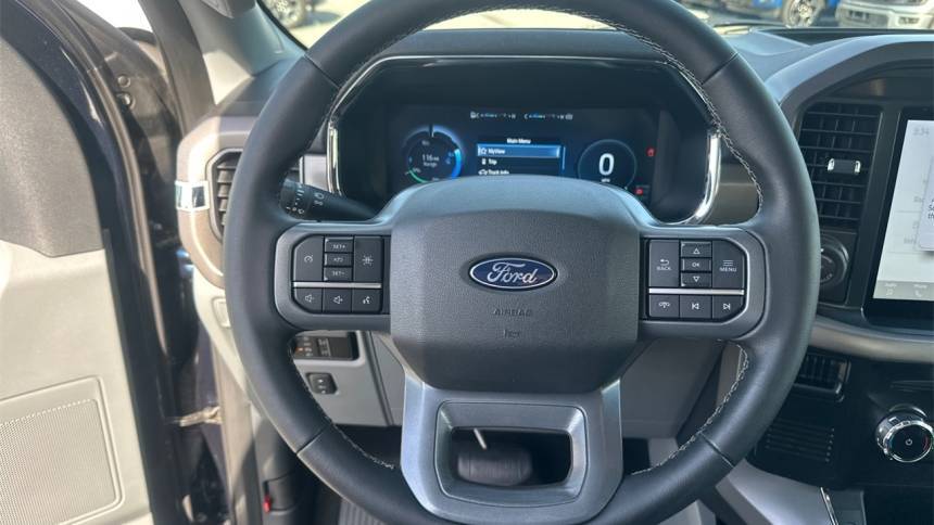 2024 Ford F-150 Lightning 1FTVW3LK5RWG10649