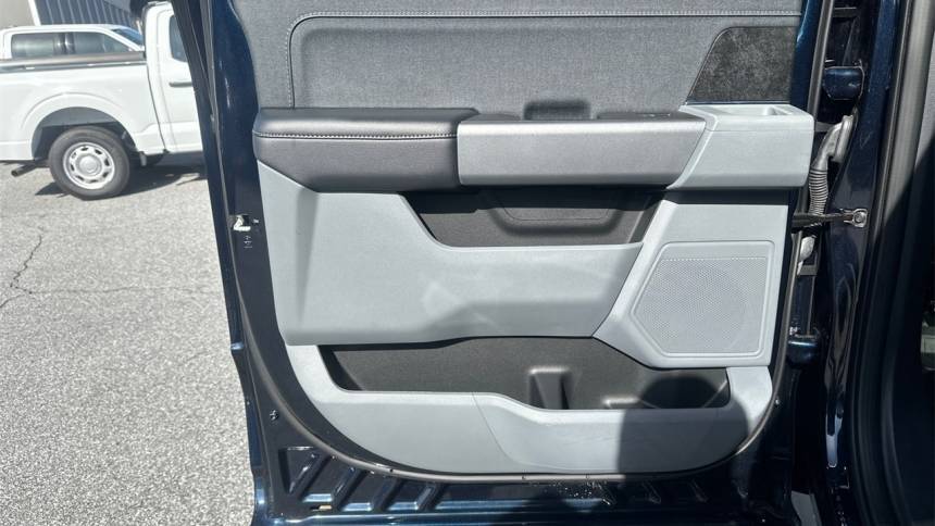 2024 Ford F-150 Lightning 1FTVW3LK5RWG10649