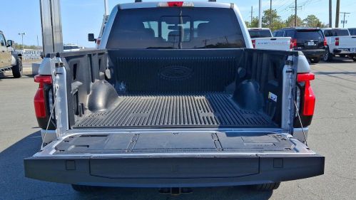 2022 Ford F-150 Lightning 1FT6W1EV8NWG07237