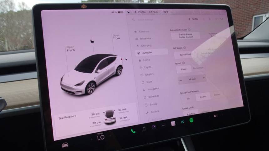 2021 Tesla Model Y 5YJYGDEE9MF079847