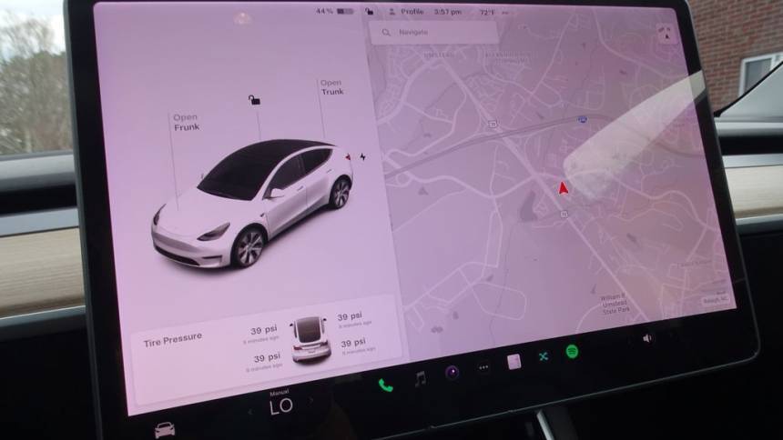 2021 Tesla Model Y 5YJYGDEE9MF079847