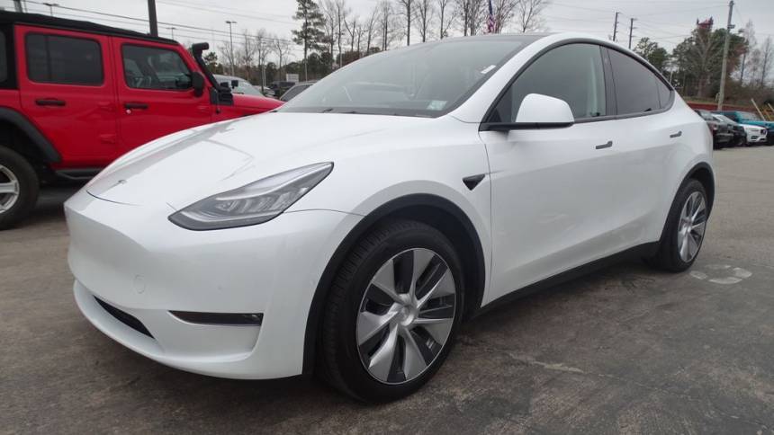 2021 Tesla Model Y 5YJYGDEE1MF146506