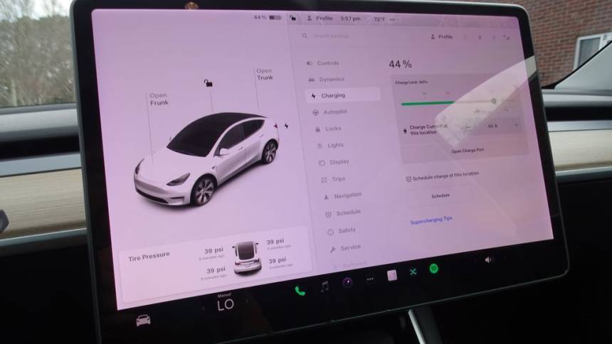 2021 Tesla Model Y 5YJYGDEE9MF079847