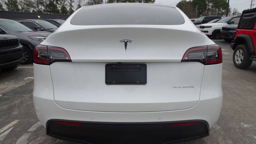 2021 Tesla Model Y 5YJYGDEE1MF146506