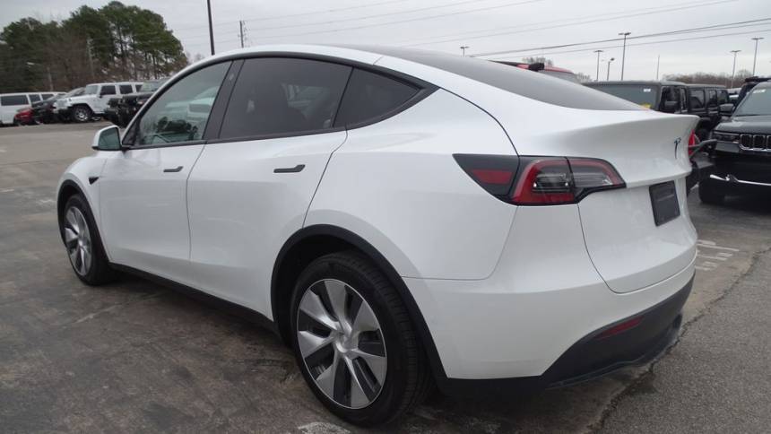 2021 Tesla Model Y 5YJYGDEE1MF146506