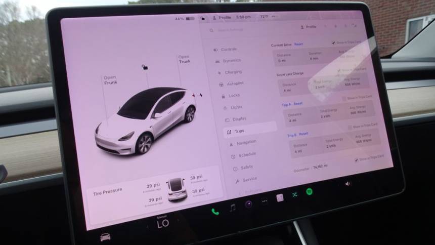 2021 Tesla Model Y 5YJYGDEE9MF079847