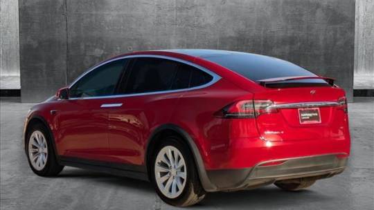 2018 Tesla Model X 5YJXCBE27JF129559