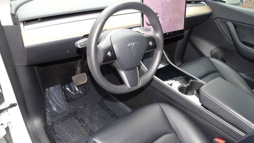 2021 Tesla Model Y 5YJYGDEE9MF079847