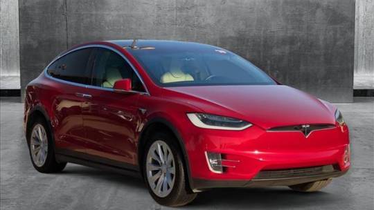 2018 Tesla Model X 5YJXCBE27JF129559