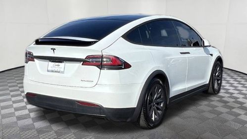 2018 Tesla Model X 5YJXCDE2XJF118972