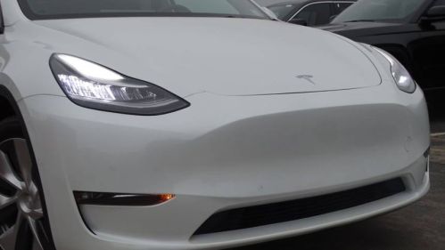 2021 Tesla Model Y 5YJYGDEE1MF146506