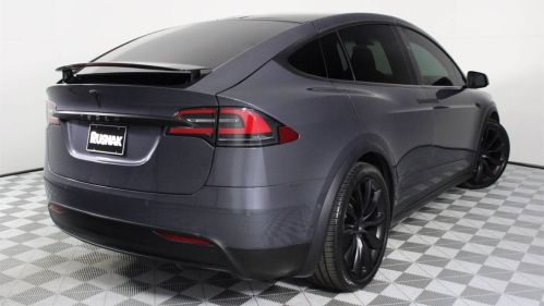 2018 Tesla Model X 5YJXCAE21JF091790