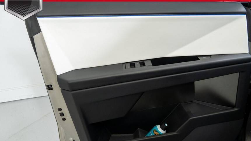 2024 Tesla Cybertruck - Images - 19