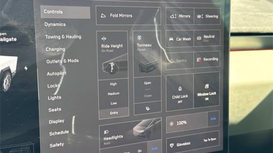 2024 Tesla Cybertruck - Images - 13