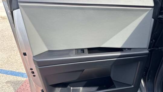2024 Tesla Cybertruck - Images - 22