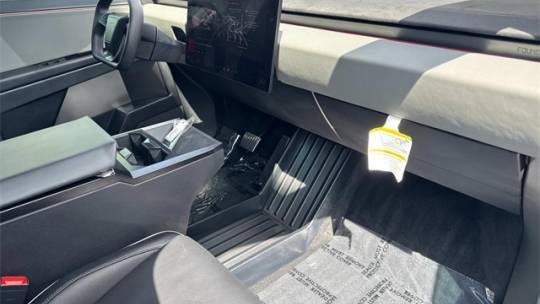 2024 Tesla Cybertruck - Images - 24