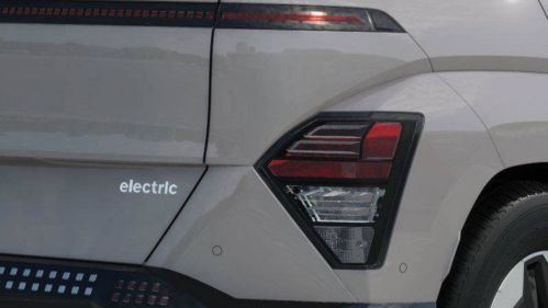 2025 Hyundai Kona Electric KM8HE3A65SU029221