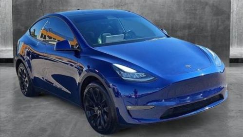 2022 Tesla Model Y 7SAYGDEE9NF313831