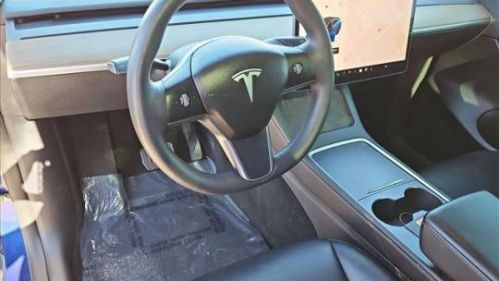 2022 Tesla Model Y 7SAYGDEE9NF313831