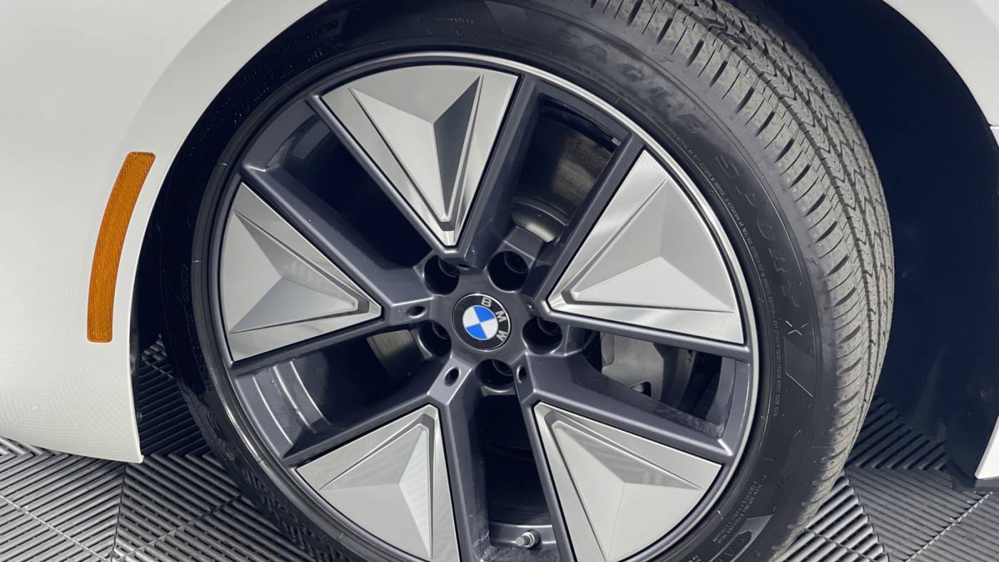 2025 BMW i4 WBY23HD02SFU53818
