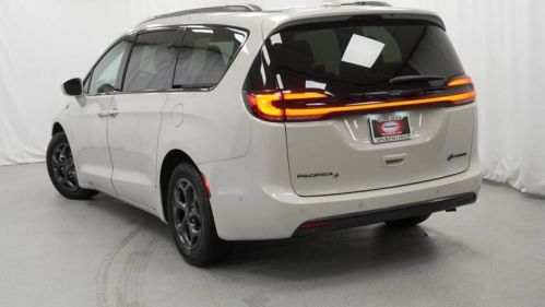 2021 Chrysler Pacifica 2C4RC1L72MR553807