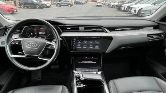 2021 Audi e-tron WA1AAAGE3MB013113