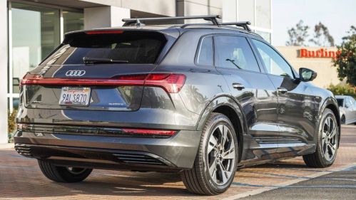 2022 Audi e-tron WA1AAAGE8NB020043