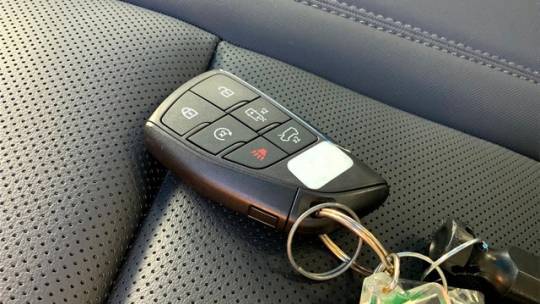 2024 GMC HUMMER EV SUV 1GKB0NDE5RU106711