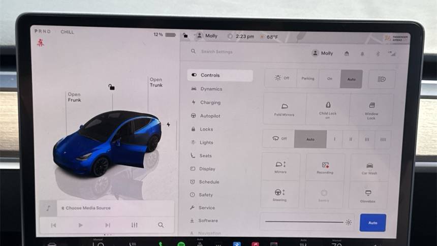 2022 Tesla Model Y 7SAYGDEE2NA014145
