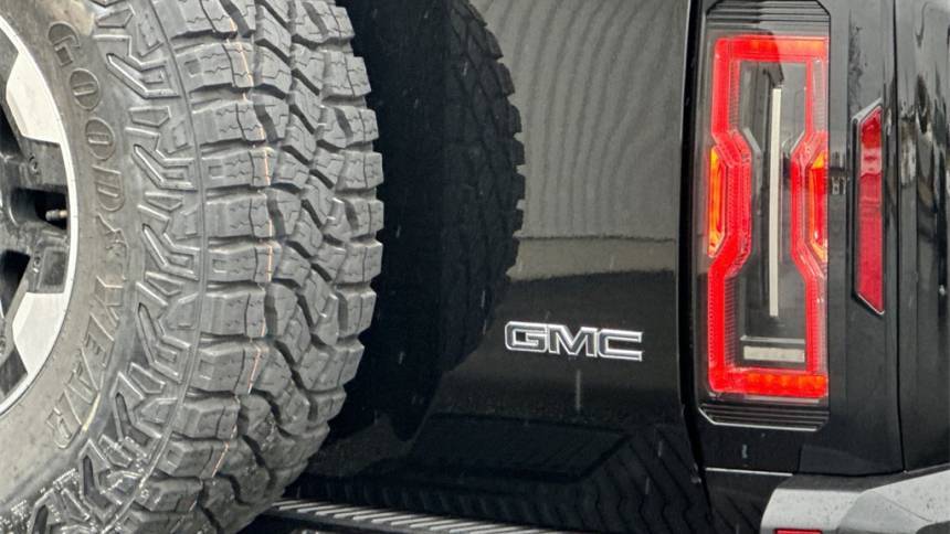 2025 GMC HUMMER EV SUV 1GKT0RDC4SU112807