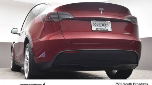 2024 Tesla Model Y 7SAYGDEEXRA247986