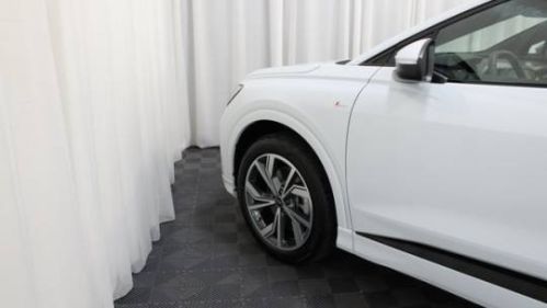 2024 Audi Q4 e-tron WA13UBFZ2RP086641